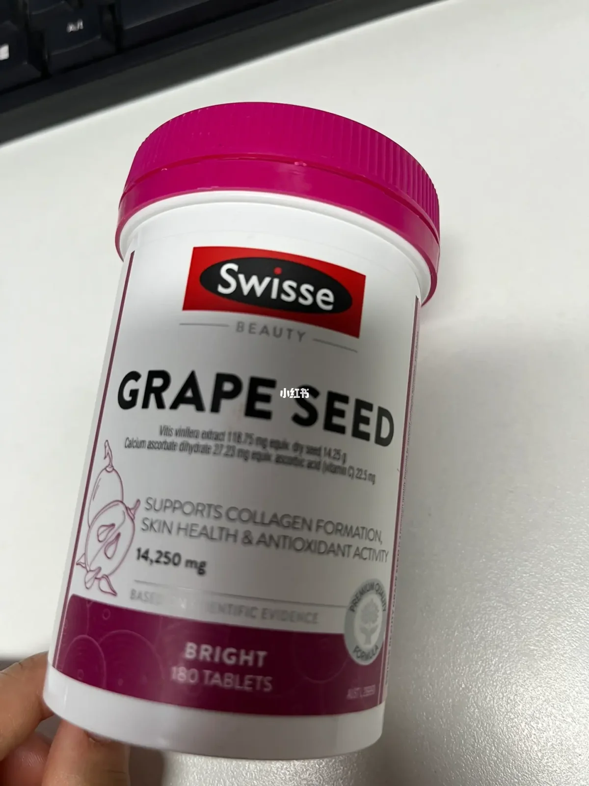 坚持吃葡萄籽10年了(葡萄籽长时间吃有副作用吗)