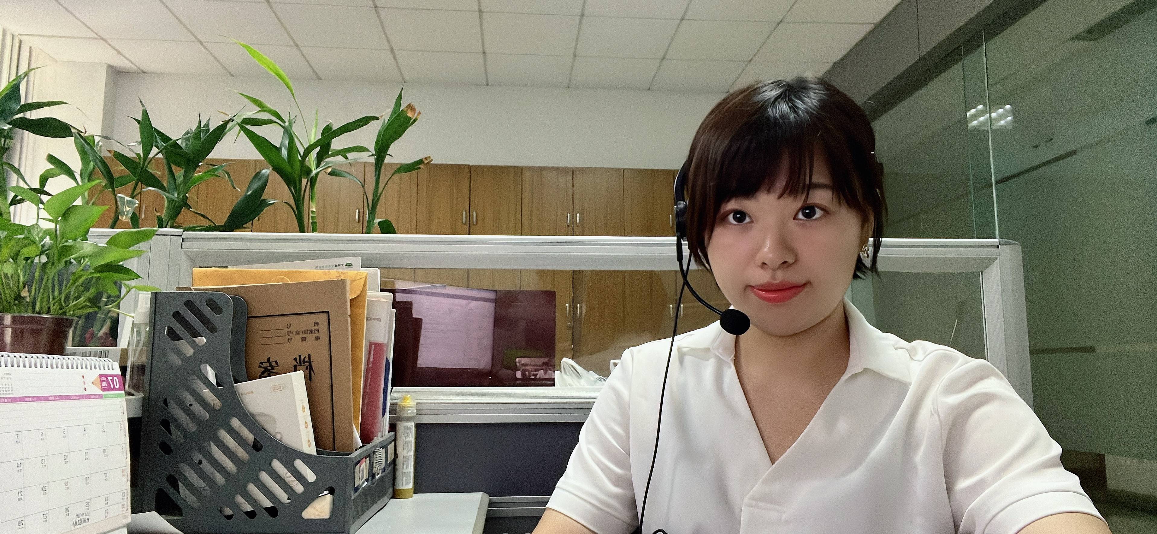 江苏联通客服电话区号(江苏联通客服热线号码)