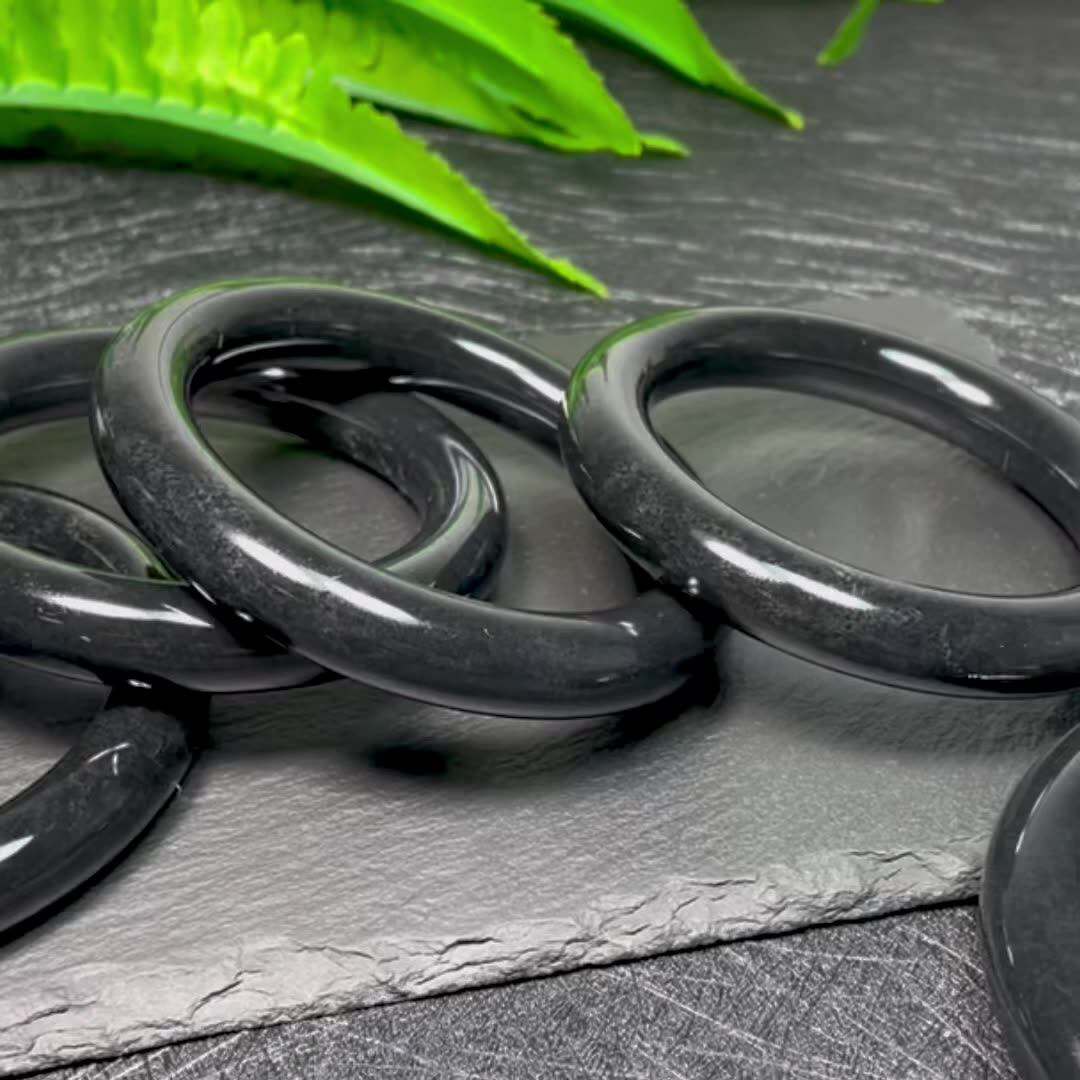 墨玉买后不能马上戴(墨玉买后不能马上戴吗)