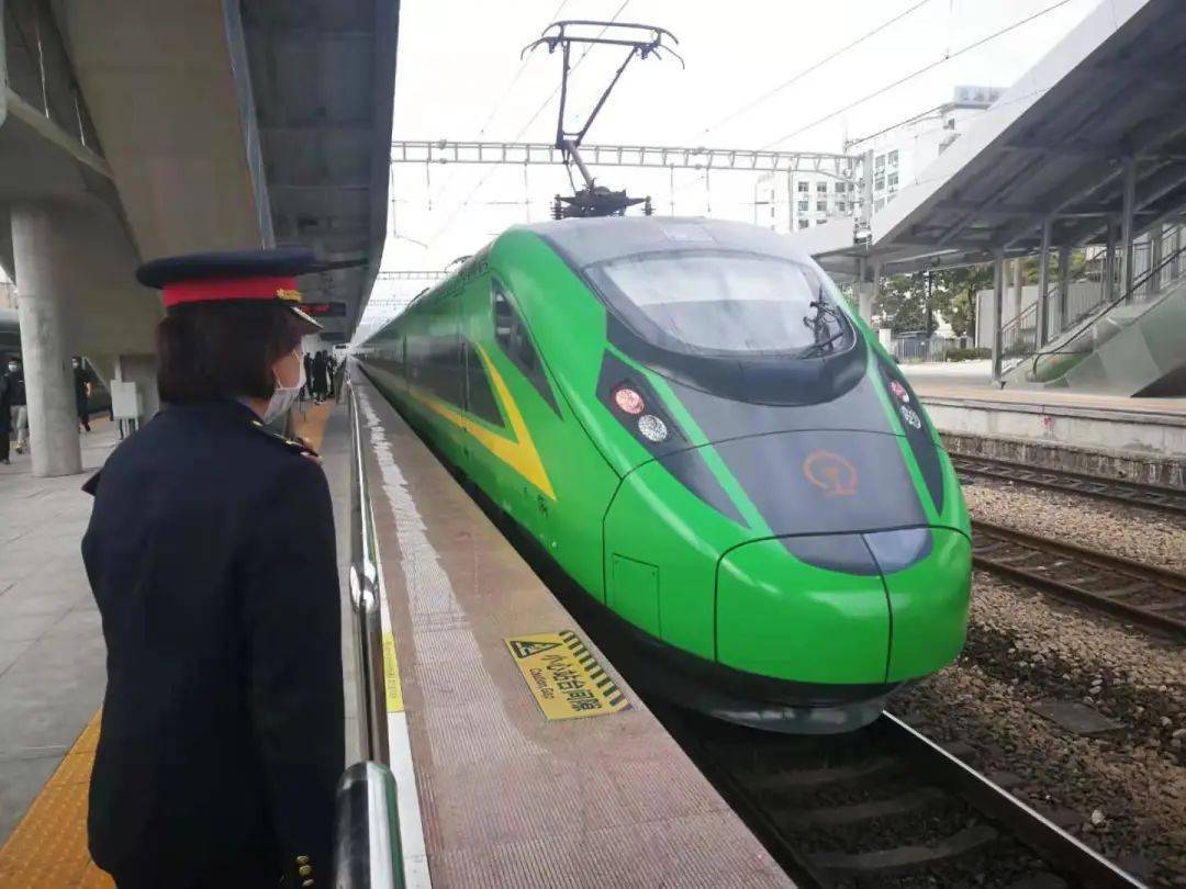 d727次列车途经站点时刻表的简单介绍