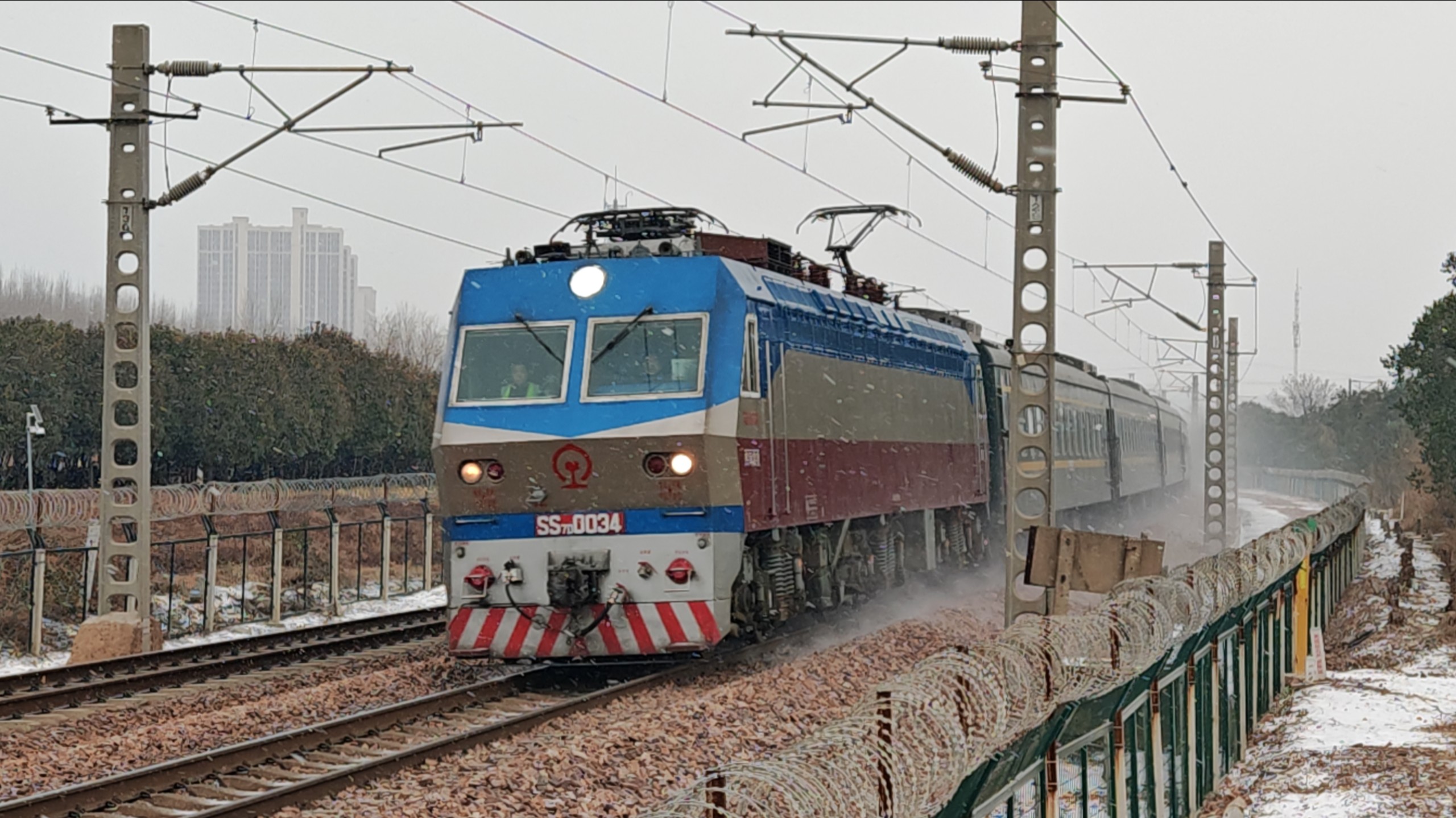 k237(k237次列车全部途经站点)