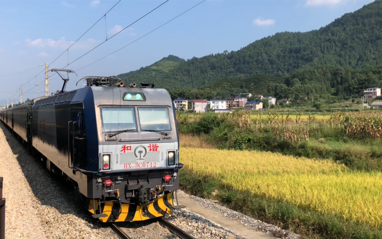 k9005列车时刻表(k9005次列车途经站点)