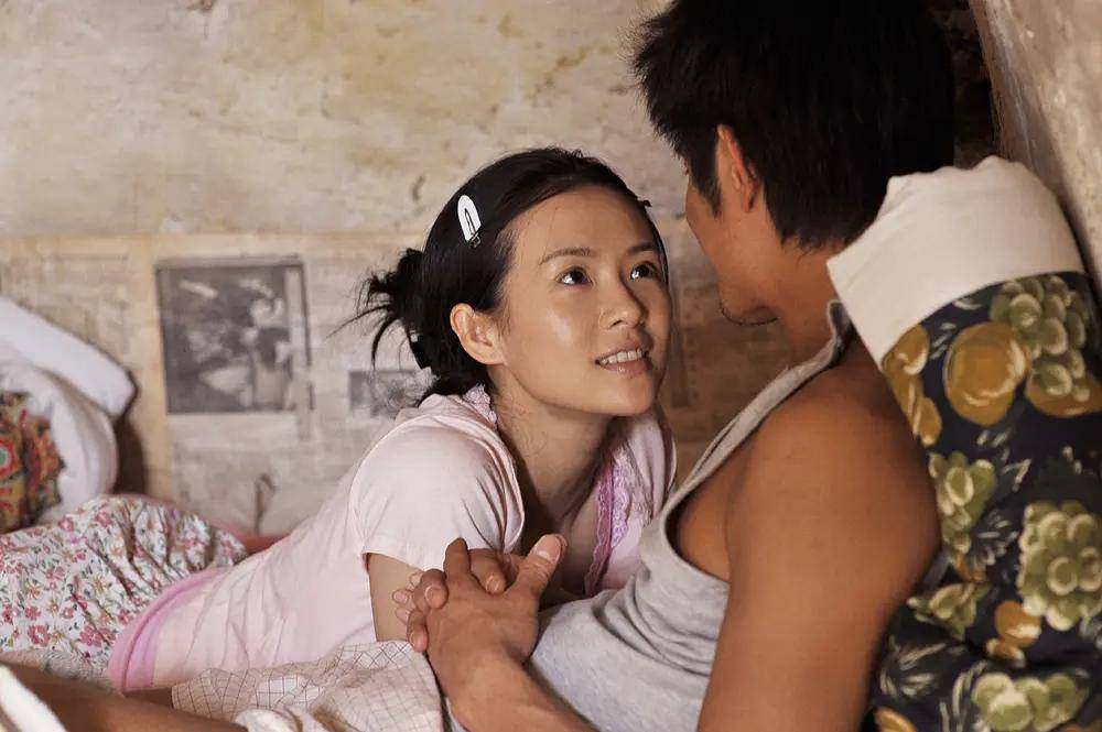 禁止的爱电影(完美邻居电影在线观看)