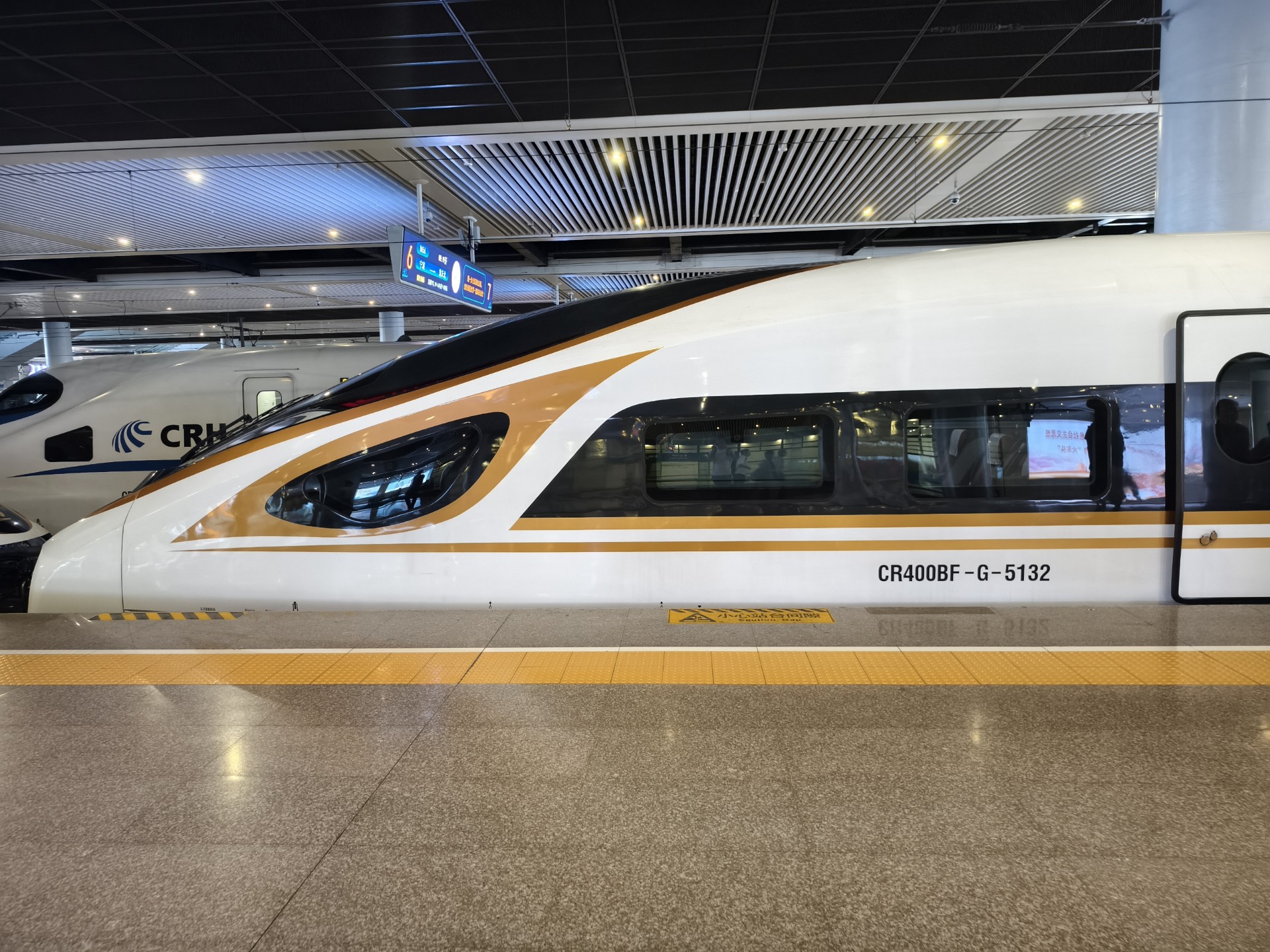 g124(g1246) g124(g1246)