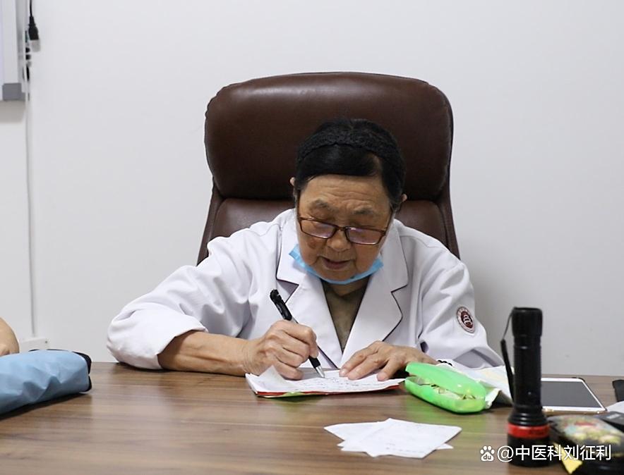 治好很多肿瘤的老中医(治好很多肿瘤的老中医是谁)