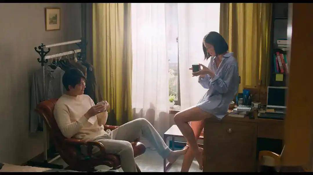 包含妈妈的朋友4电影的词条