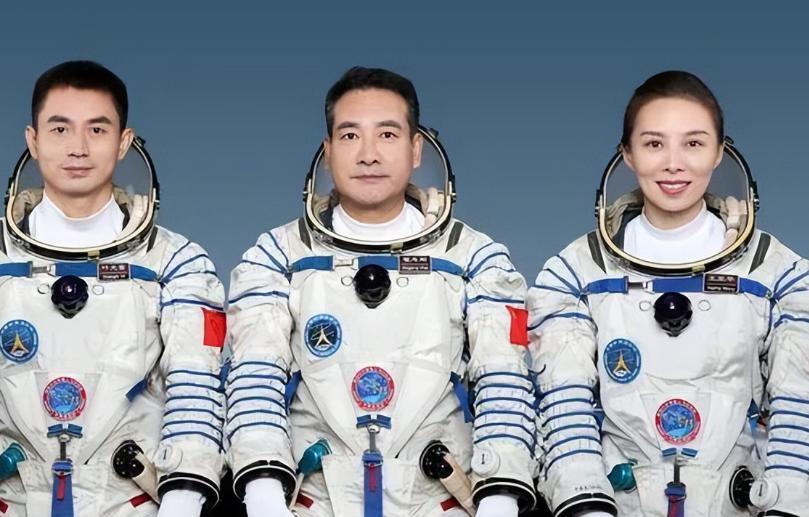 叶光富妻子是做什么的(叶光富妻子是做什么的人)