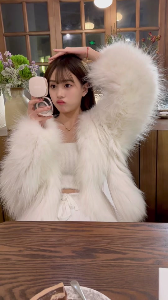 女生发777什么意思(女生给你发777什么意思)