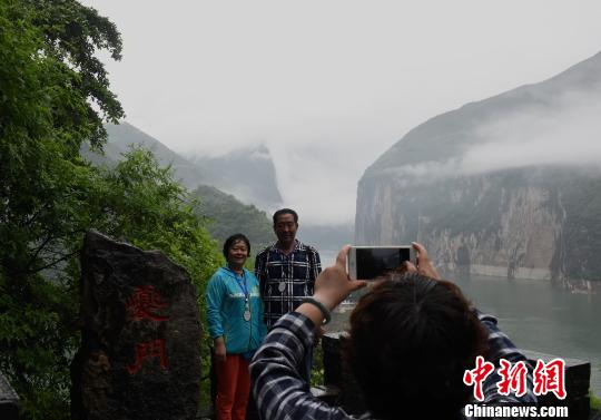 十元人民币图片(五十元人民币图片)