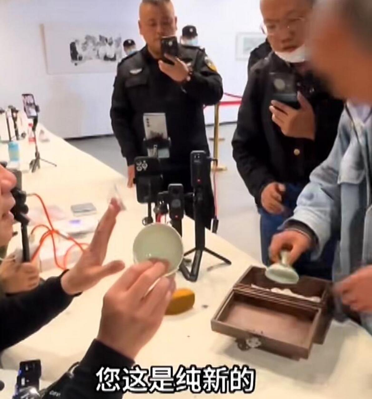 瓷器鉴定专家(瓷器鉴定专家排名)