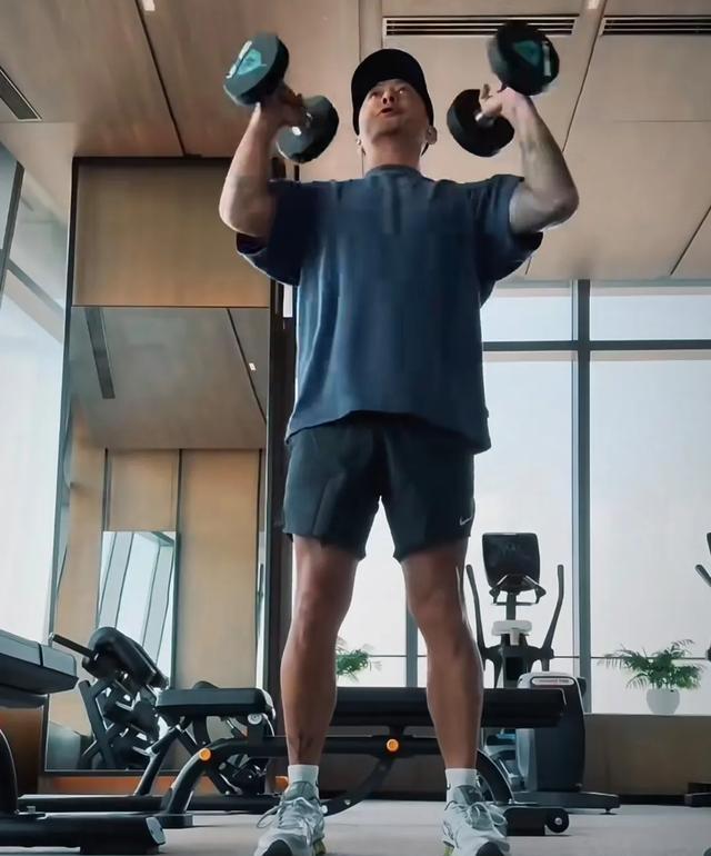 健硕意思是什么(健硕的拼音怎么读) 健硕意思是什么(健硕的拼音怎么读)