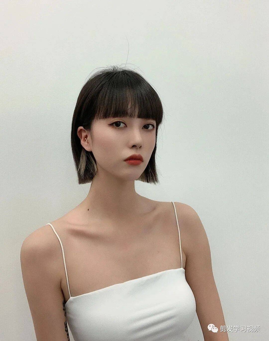 最潮短发女(最潮流短发女) 最潮短发女(最潮流短发女)