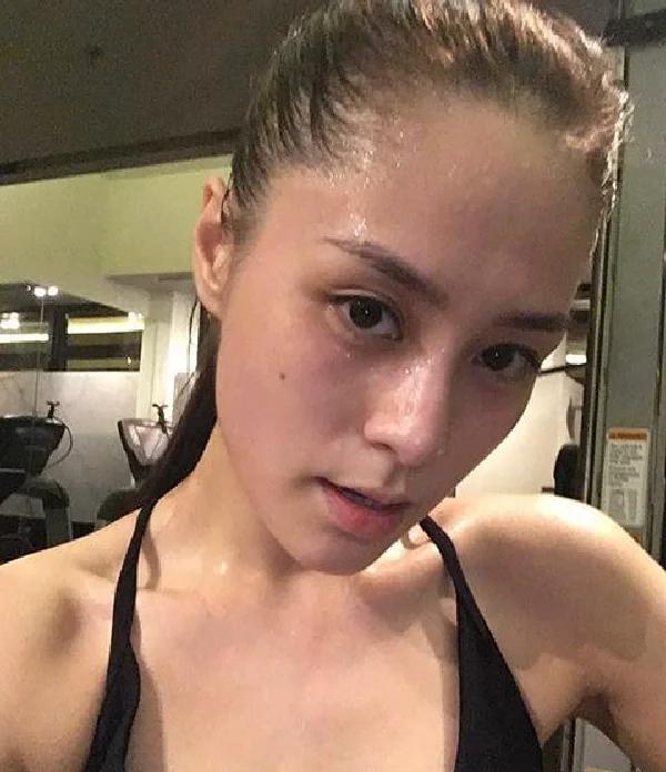 阿娇不照雅无遮图片的简单介绍
