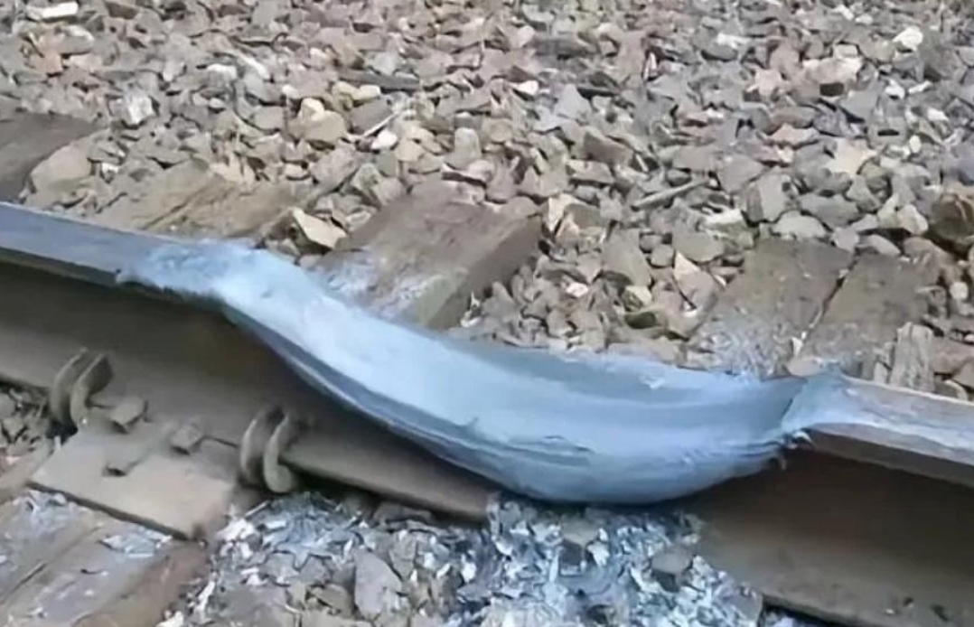 直溜是什么意思(直溜的拼音怎么读) 直溜是什么意思(直溜的拼音怎么读)