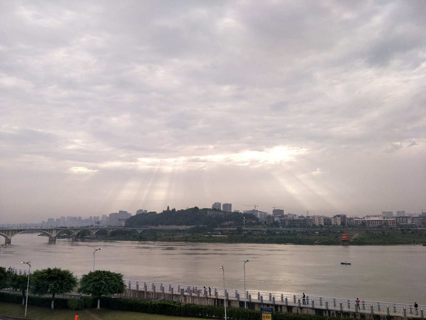 南充市顺庆区天气(南充市顺庆区天气预报15天准确)