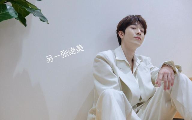 那个校霸腰好软(那个校霸是我的作者北冥有雁)