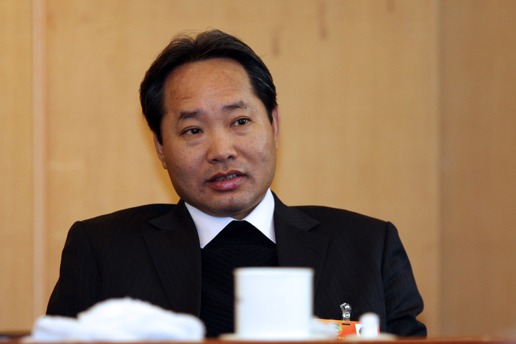 吴川陈华有多少个亿(吴川陈华有多少个亿排行榜) 吴川陈华有多少个亿(吴川陈华有多少个亿排行榜)