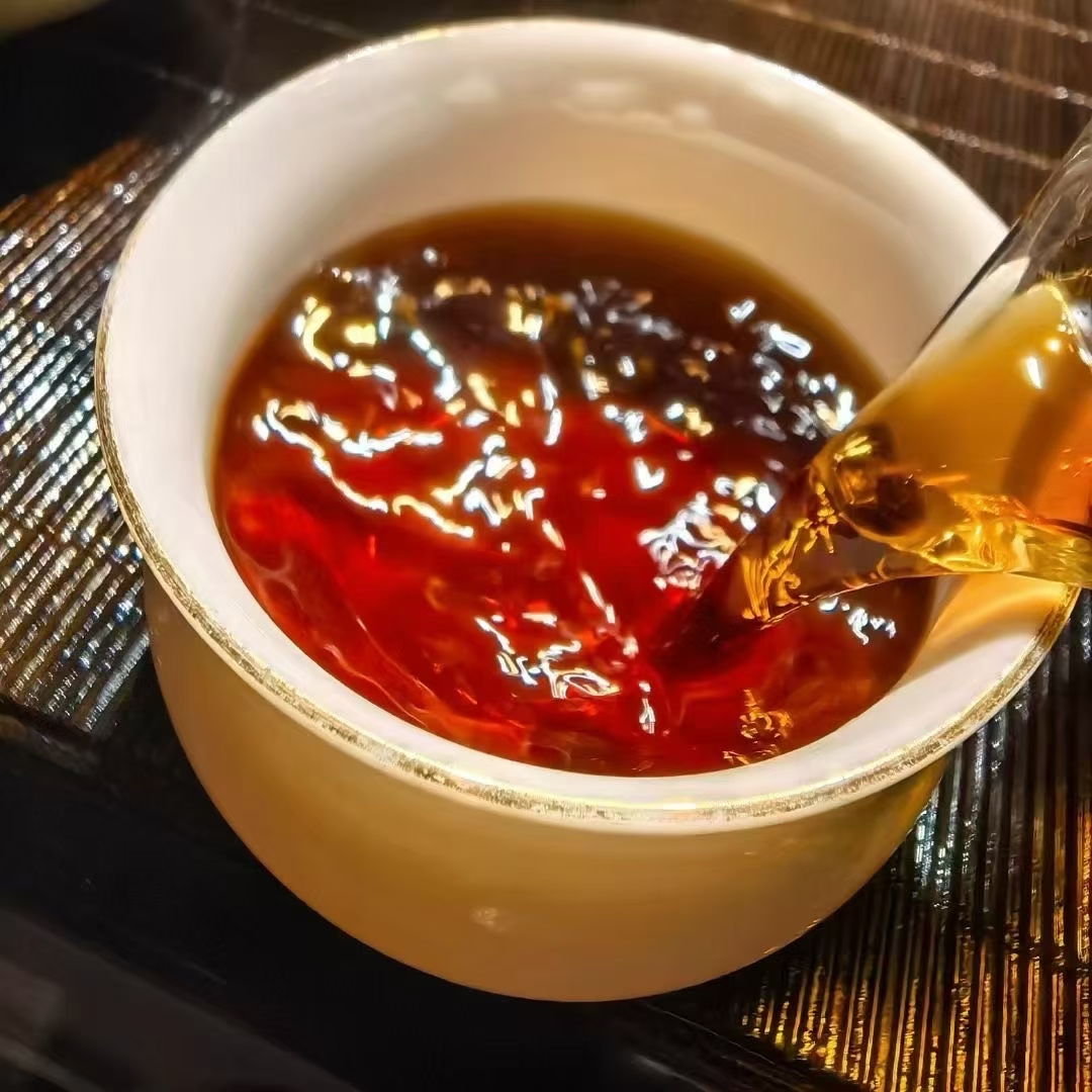 孕妇可以喝普洱茶吗(孕妇可以喝普洱茶吗中期)