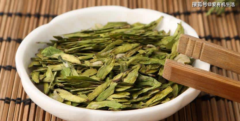 龙井是红茶还是绿茶(西湖龙井是红茶还是绿茶)
