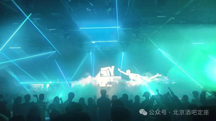 北京工体酒吧一条街(北京工体酒吧哪家性价比高)